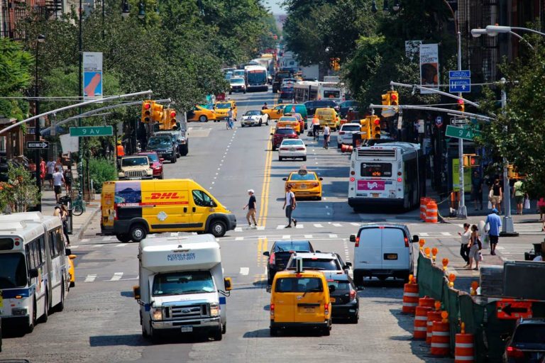 Trucking Logistics in Busy Urban Areas
