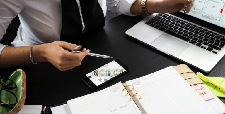 What are the 5 benefits of tail spend management solutions