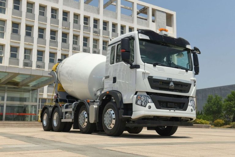 Sitrak Trucks in Perth