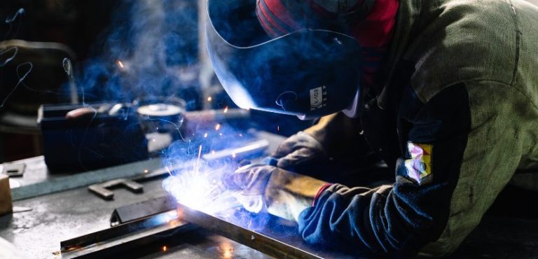 7 Industries Where Removing Dust & Fumes Is Essential